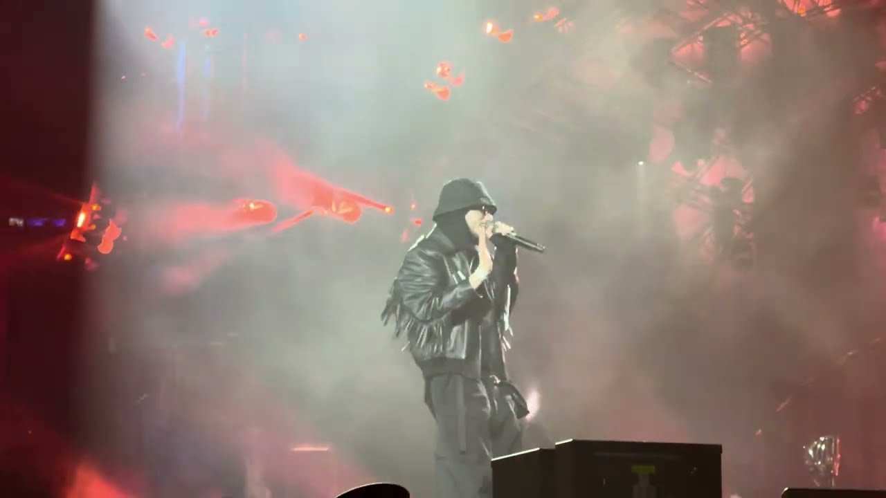 Azahriah x L'Entourloop - Don't turn the bass down | Pusk&aacute;s Ar&eacute;na 2024.05.25.