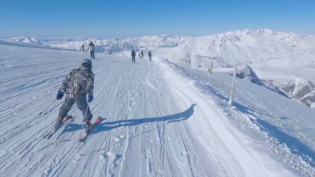 Alps France : ski  resort  Les 2 Alpes   Glacier /Blue piste 3400 3200 m  - 2026 !!!!!!!!!