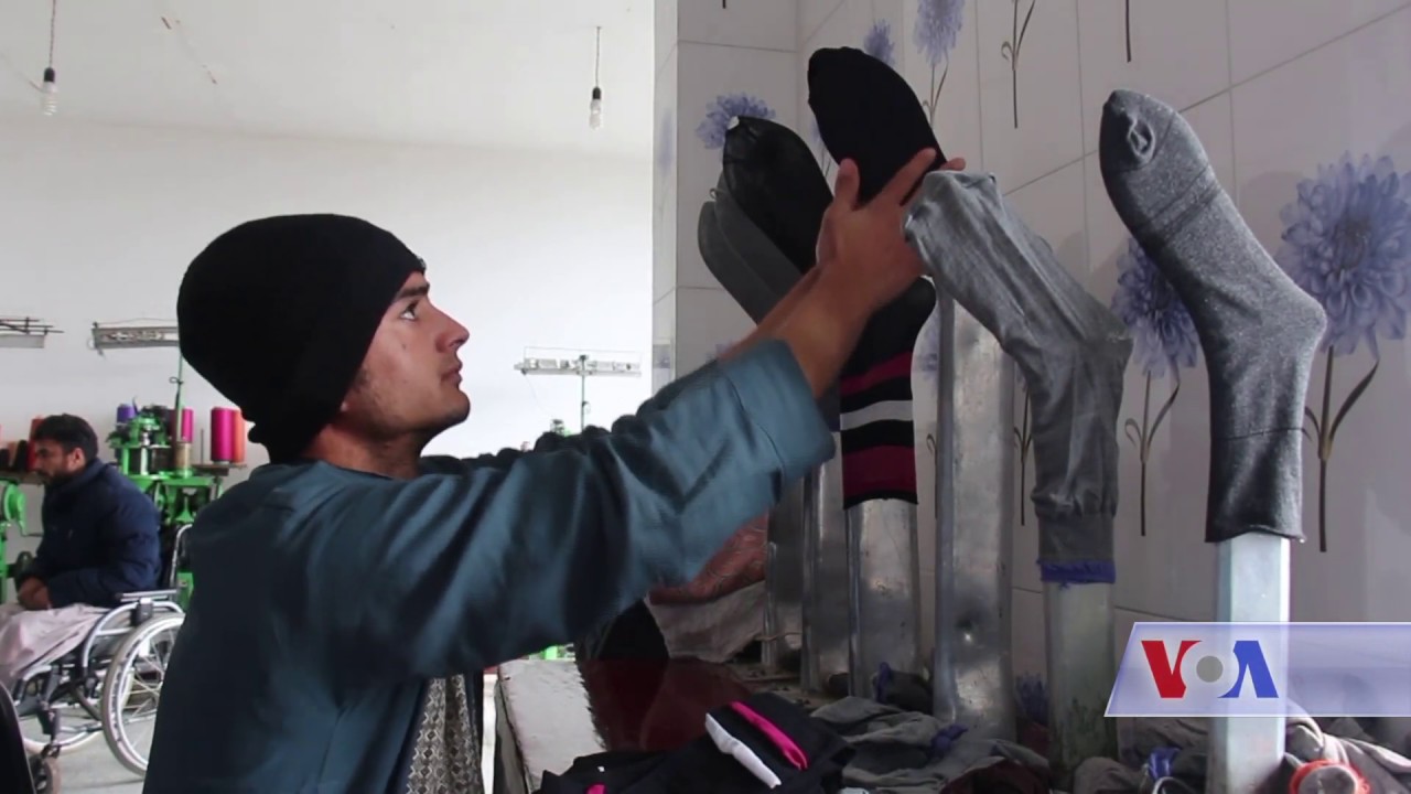 Socks waving factory opened in Herat - VOA Ashna