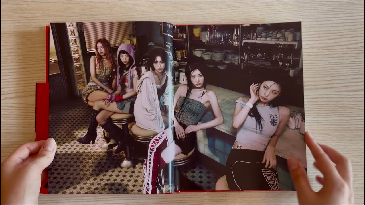 Itzy “Girls will be Girls” (photobook ver.) | album unboxing 