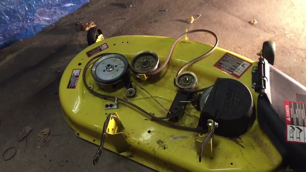 Cleaning and Painting Mower Deck John Deere
