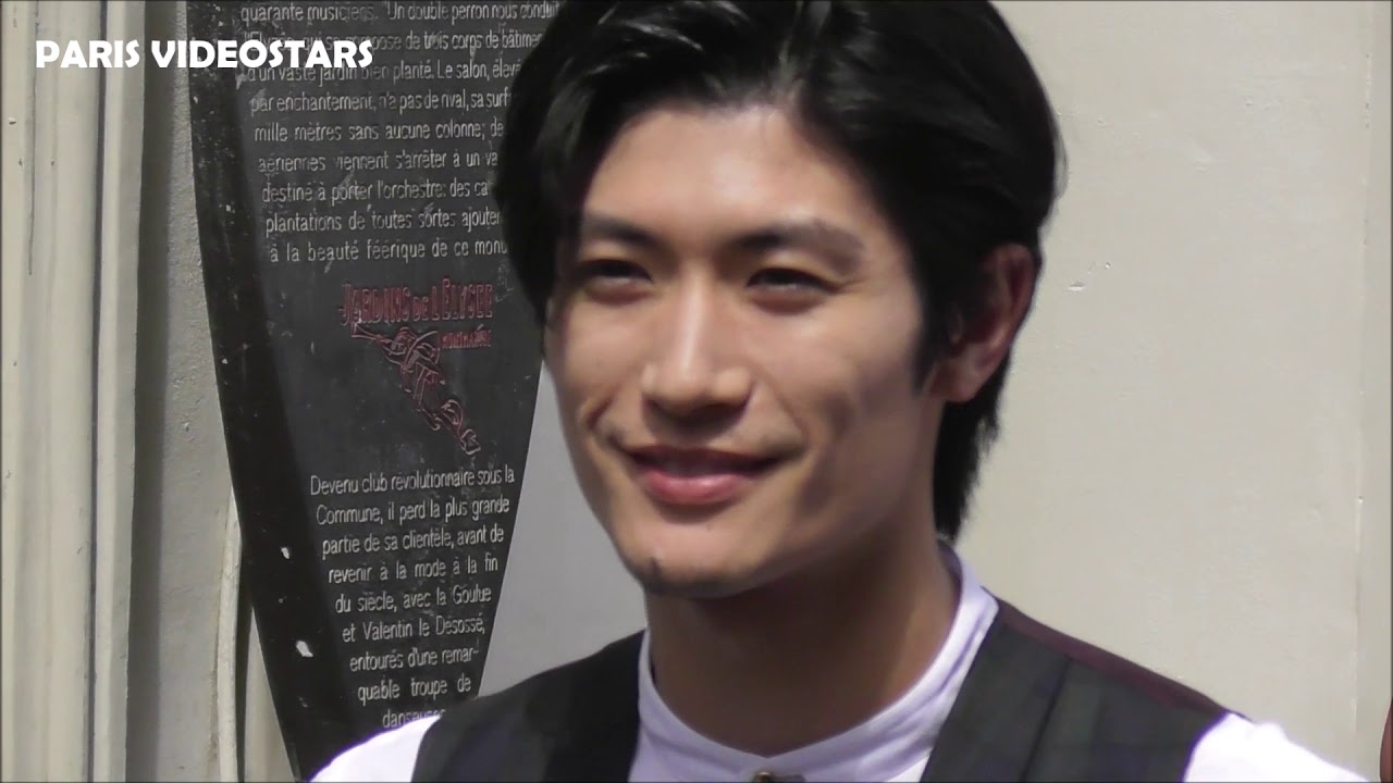 VIDEO Haruma MIURA 三浦春馬 attends Paris Fashion Week 23 june 2019 show Paul Smith