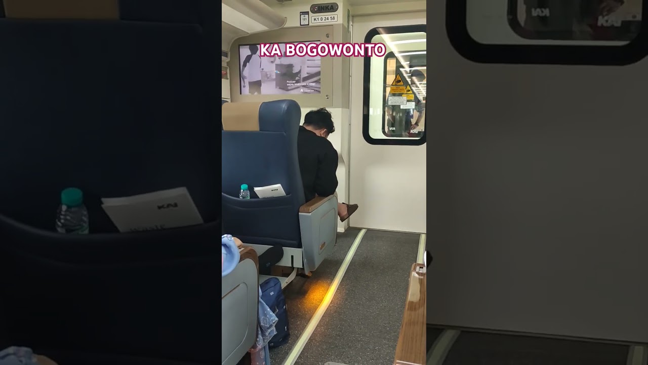 kereta Bogowonto. kelas Eksekutif. Lempuyangan (Jogja) - Pasarsenen (Jakarta)