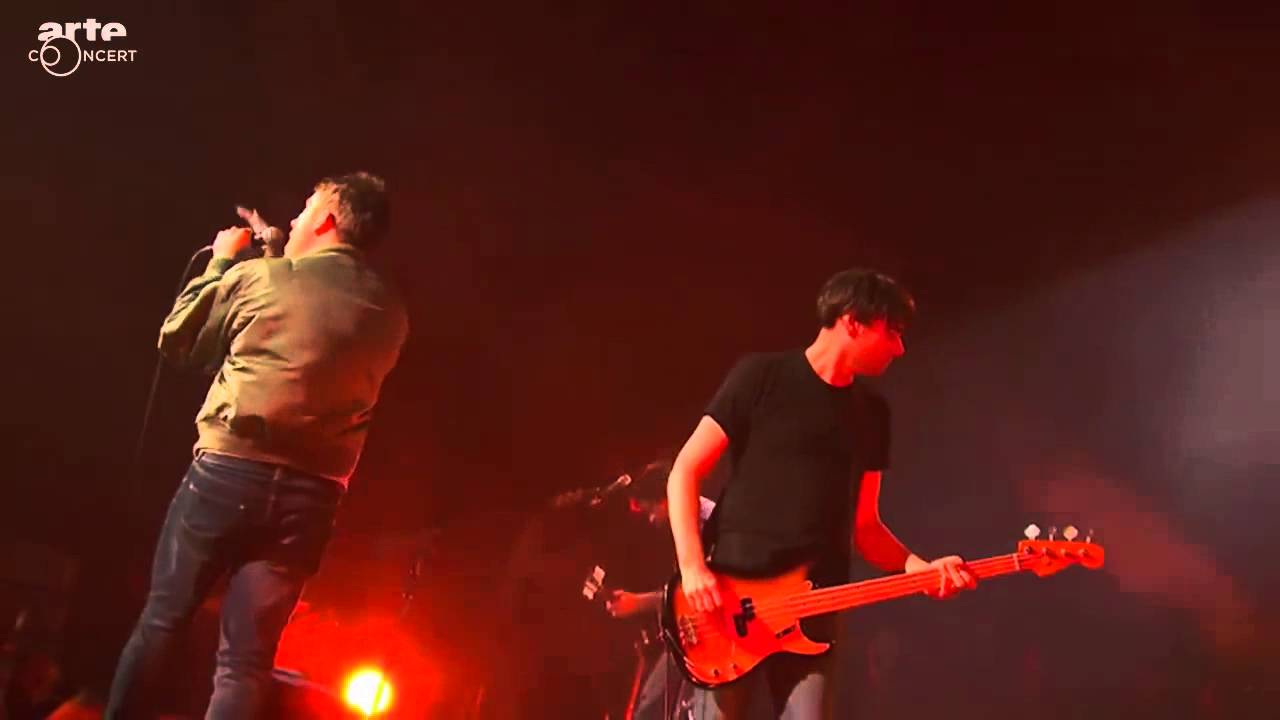 Blur  - Intro + Go Out - Zénith de Paris