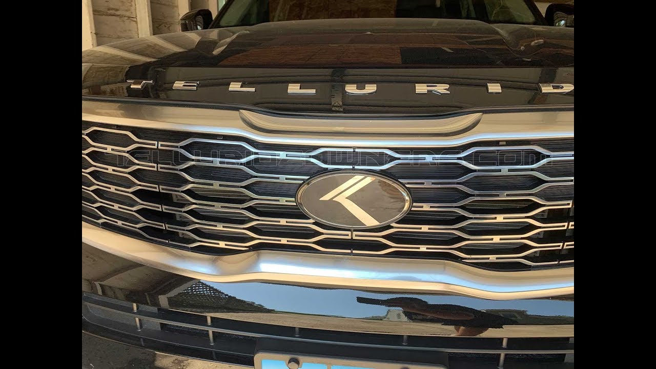 How to remove and install new badges on your Kia Telluride