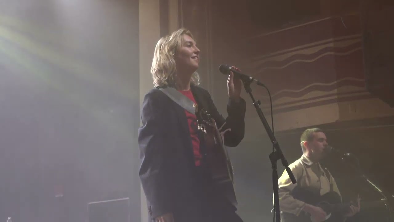 The Japanese House - Sunshine Baby (Webster Hall, NYC 11/2/23)