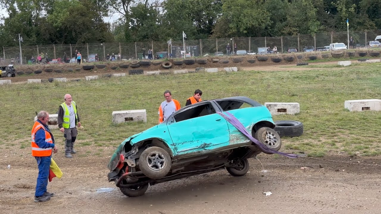 Chaos Unleashed: Open BANGERS Stansted Raceway Carnage 2023 10 01