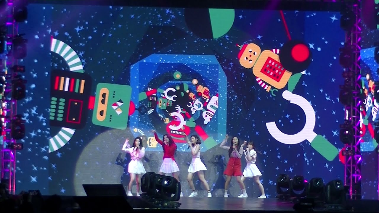 Dumb Dumb, Red Velvet 레드벨벳, I.SEOUL.U Concert