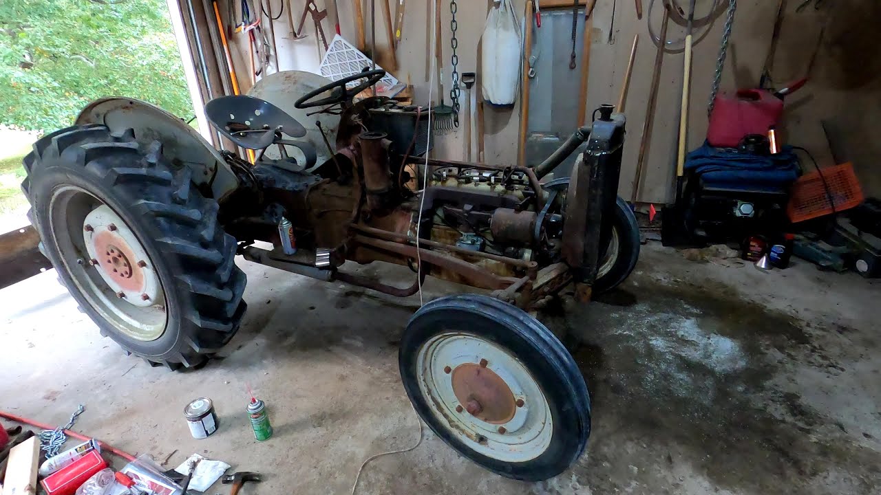 Quick easy fix for a stuck valve on a Ford 2n, 9n or 8n Tractor WITHOUT any dis-assembly!