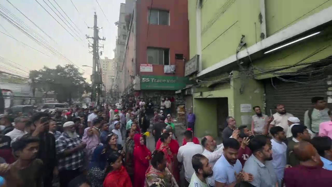 ওয়ারী থেকে সরাসরি....