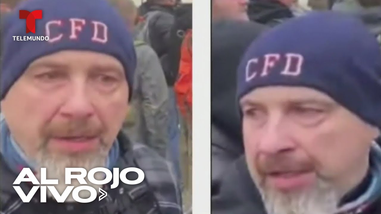 Arrestan a policías por el asalto al Capitolio