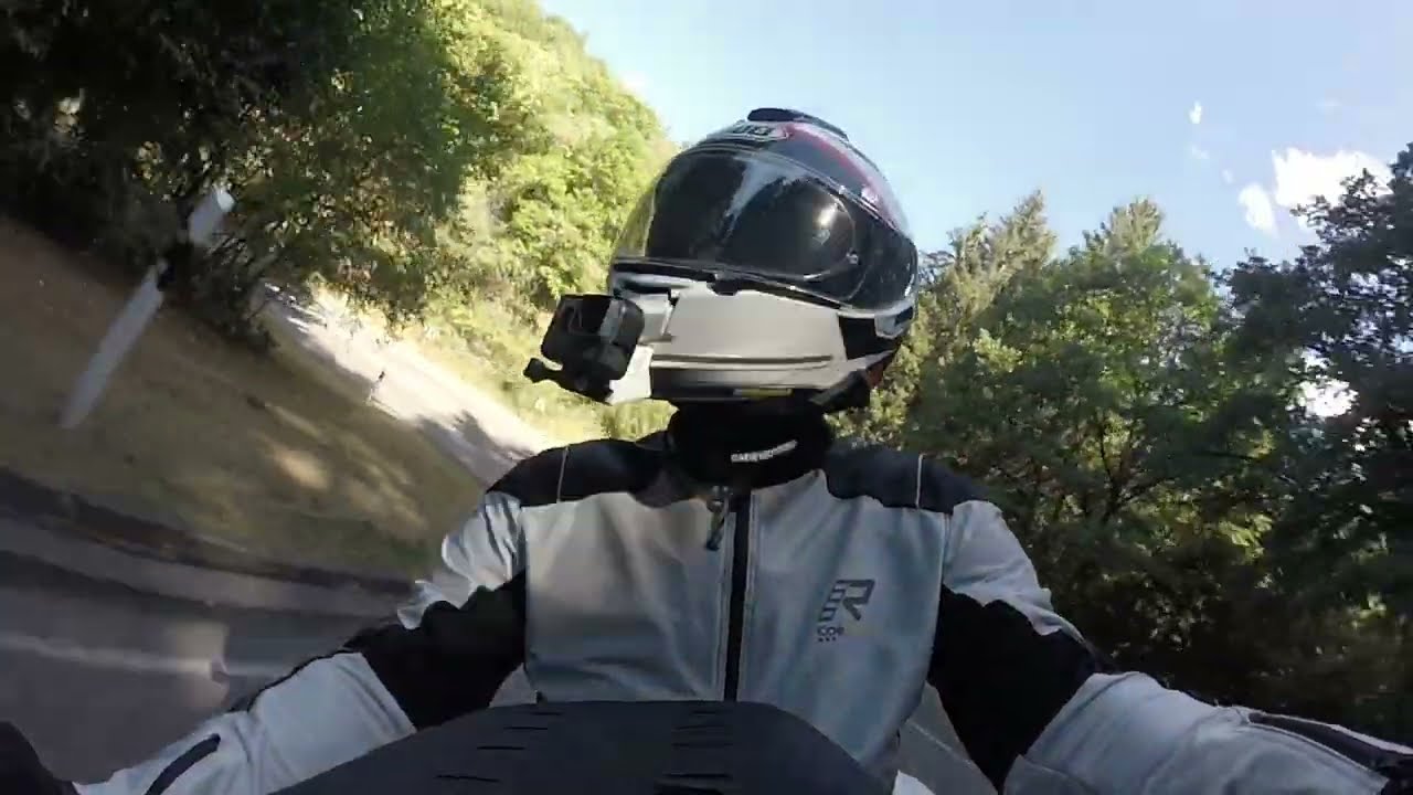 BMW R1250RT - Riding the Bonn - Durbuy Loop