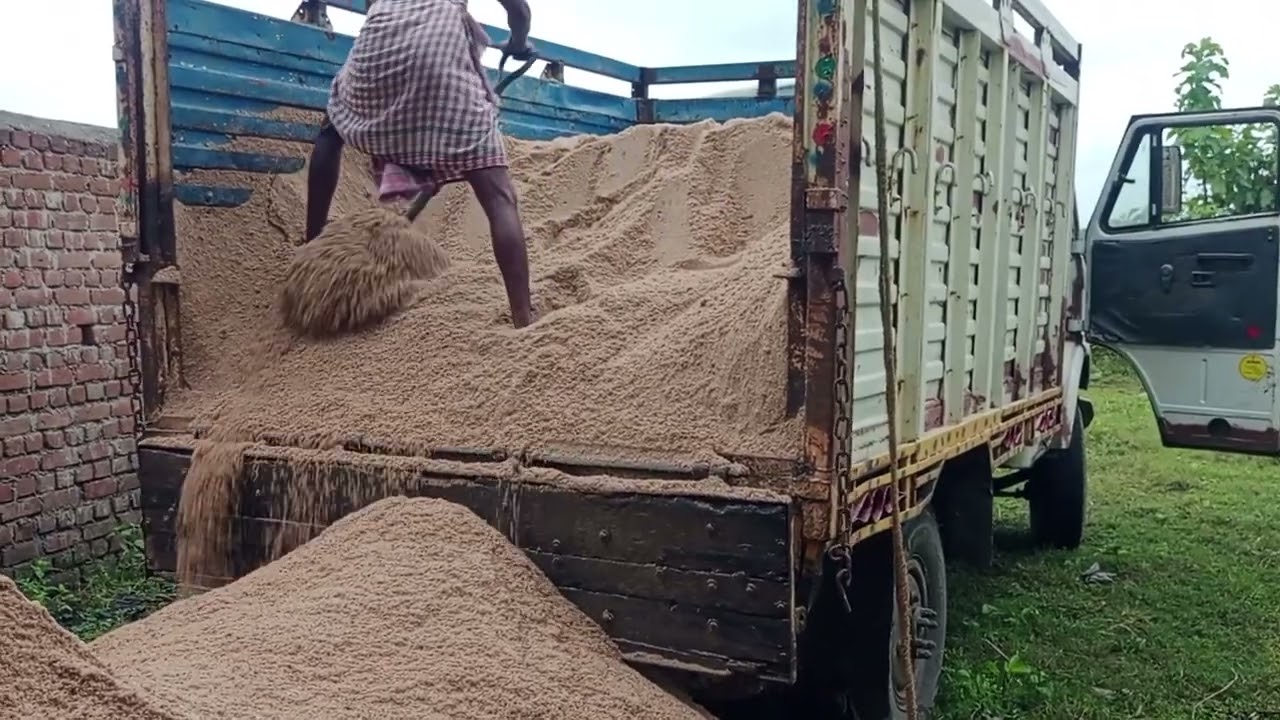 Overload sand transportation 