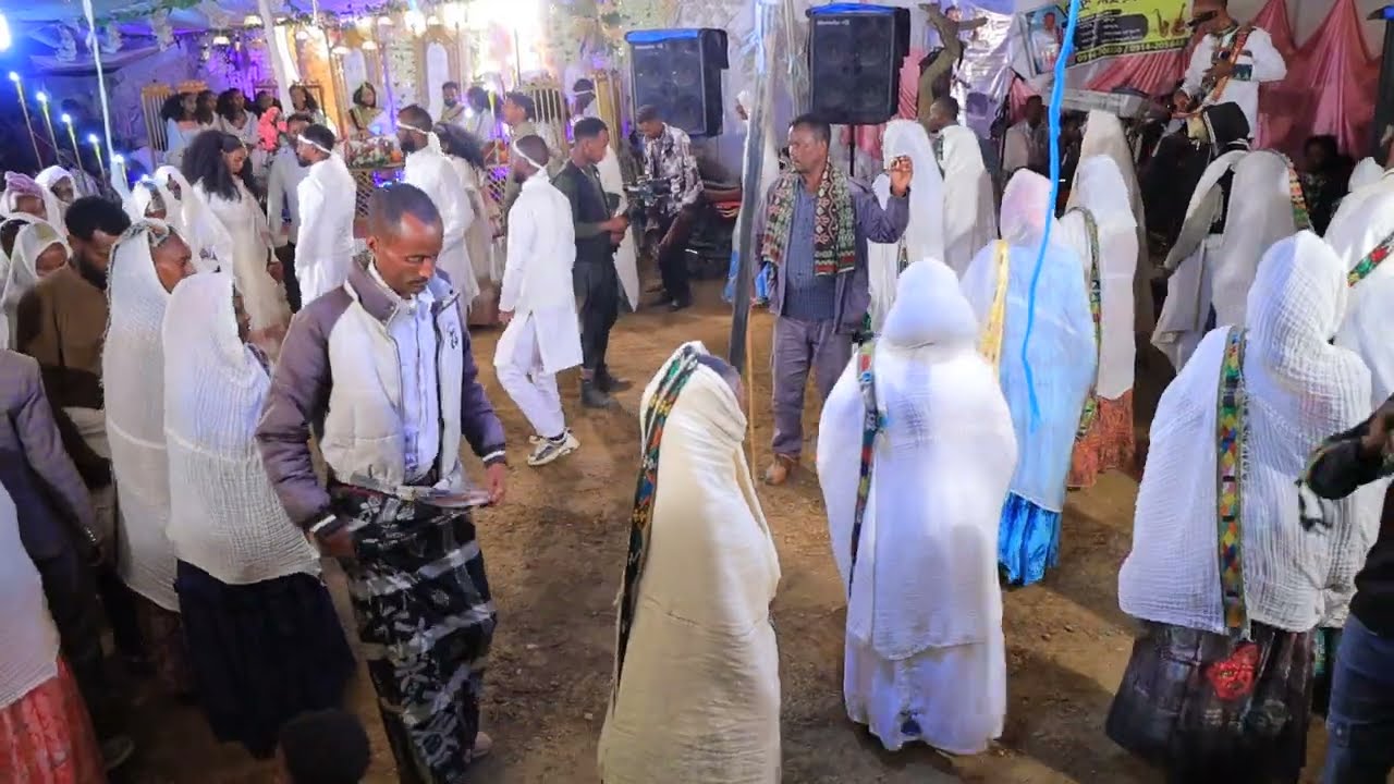 ከበደ ሃይላይ ወዲ ሓፍቱ ንወዲ ኹሙር ኣብ መጋብ ሰብ ኣፀሊሉ ሓዲሩ KEBEDE HAILAY TRADTIONAL MUSIC