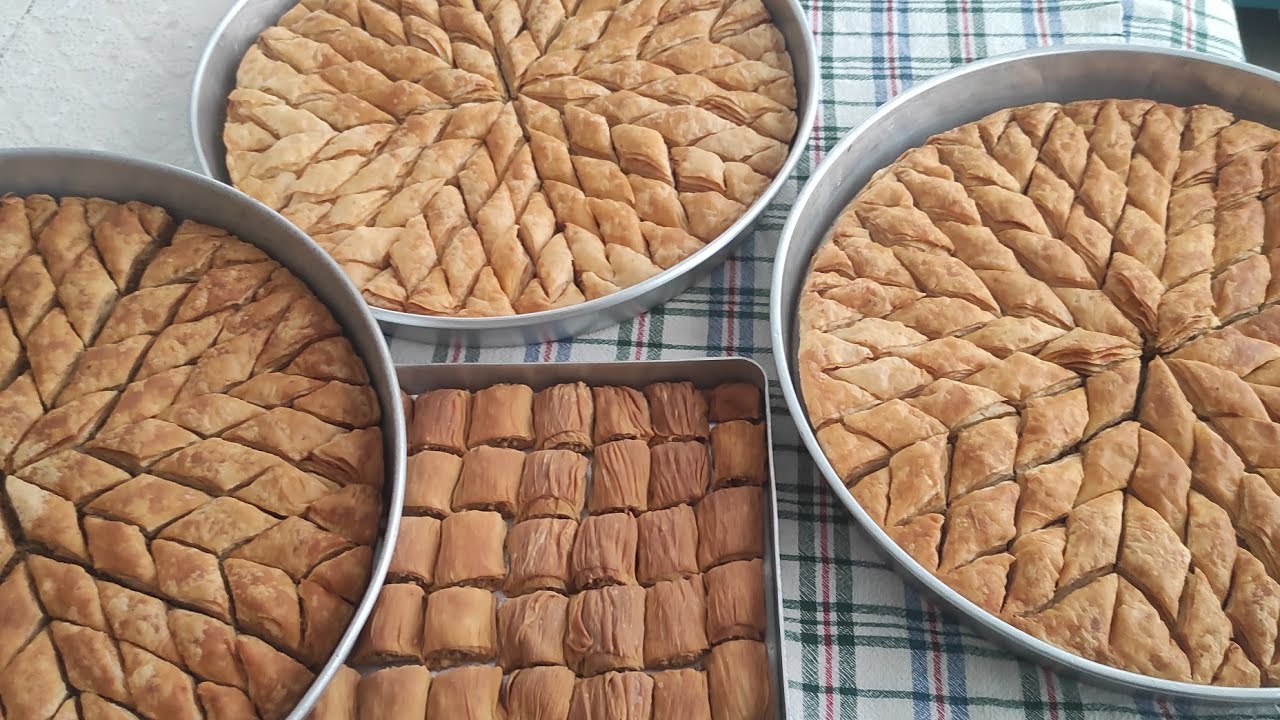 Bayram baklavası 🔥en kolay baklava yapımı 👉kıyır kıyır bir lezzet 👌 günlerce bayatlamayan