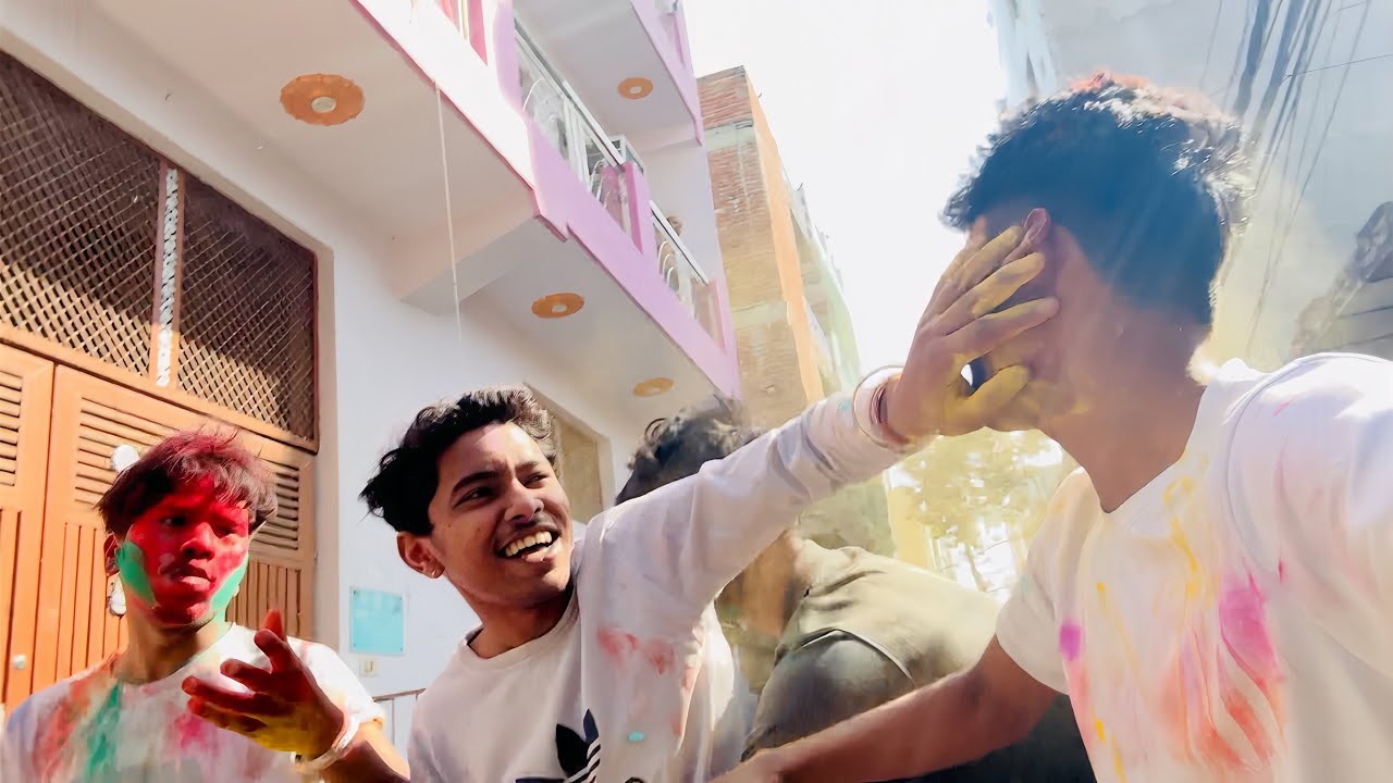 Holi Par Huyi Ladai 😱😱