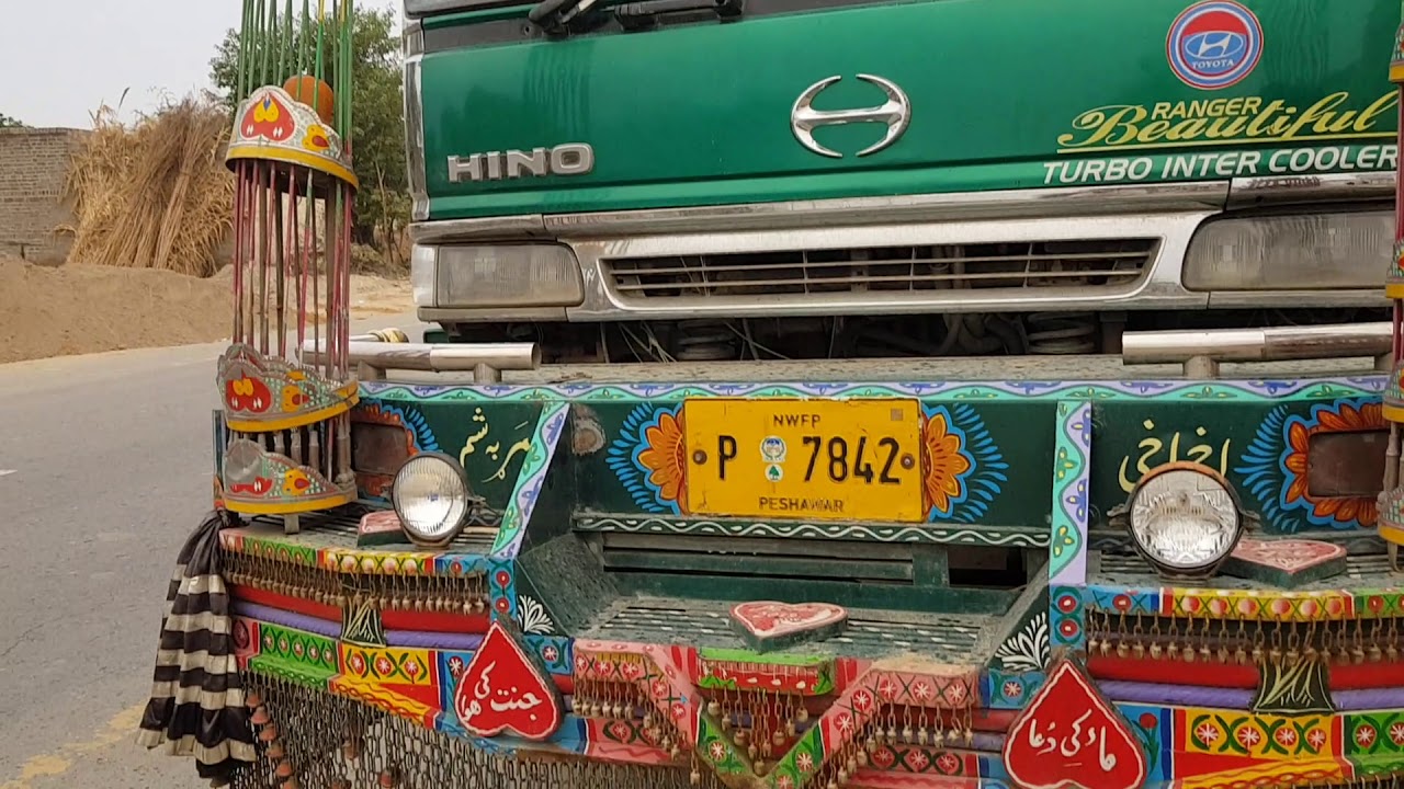 Hino 8C Turbo Beautiful Truck Heavily Loaded with Woods | Truck Video | Pakistani Trucks