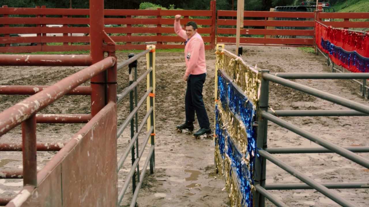 Jackass 3 - Roller buffalo