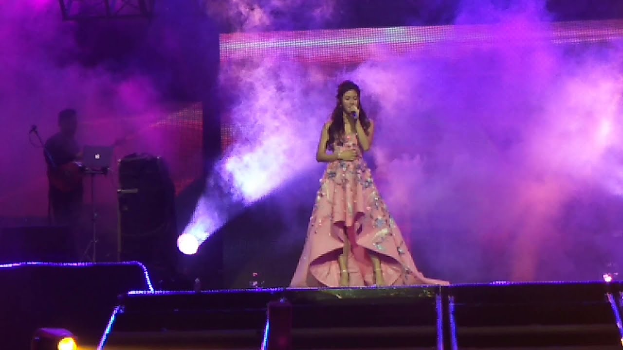 VTR part Kisses Solo Concert