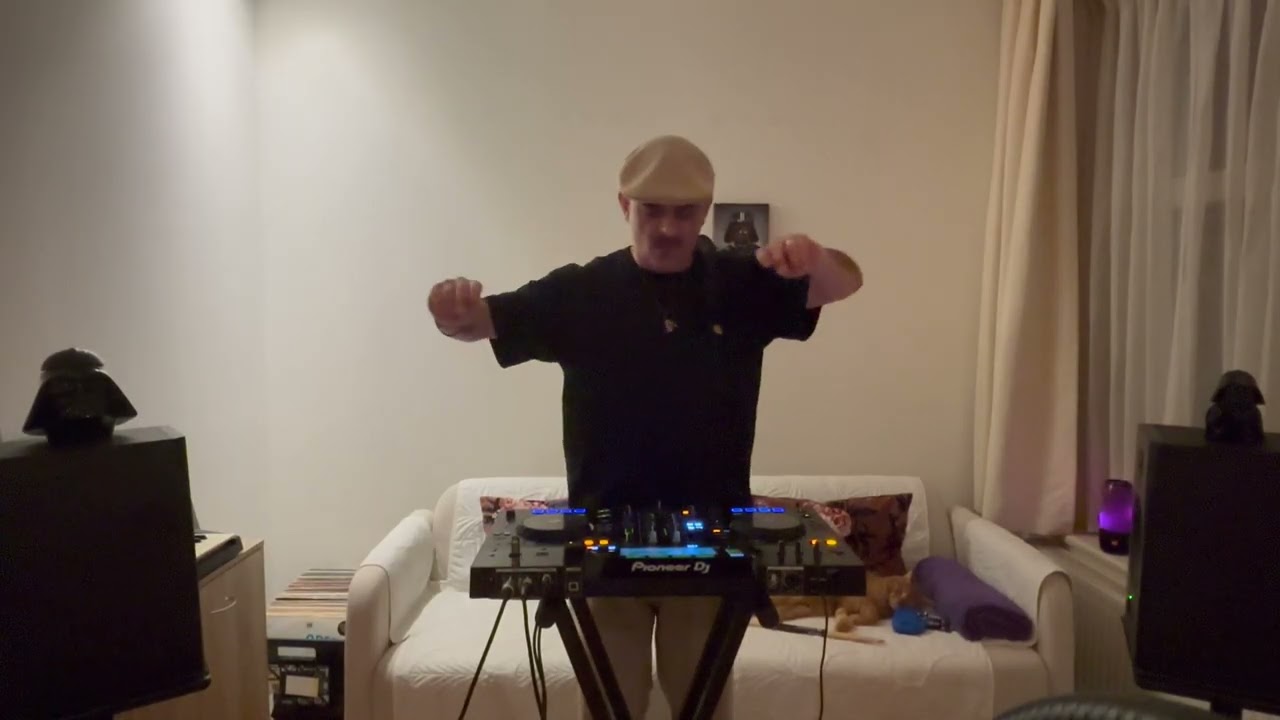 Villa Franko YouTube session