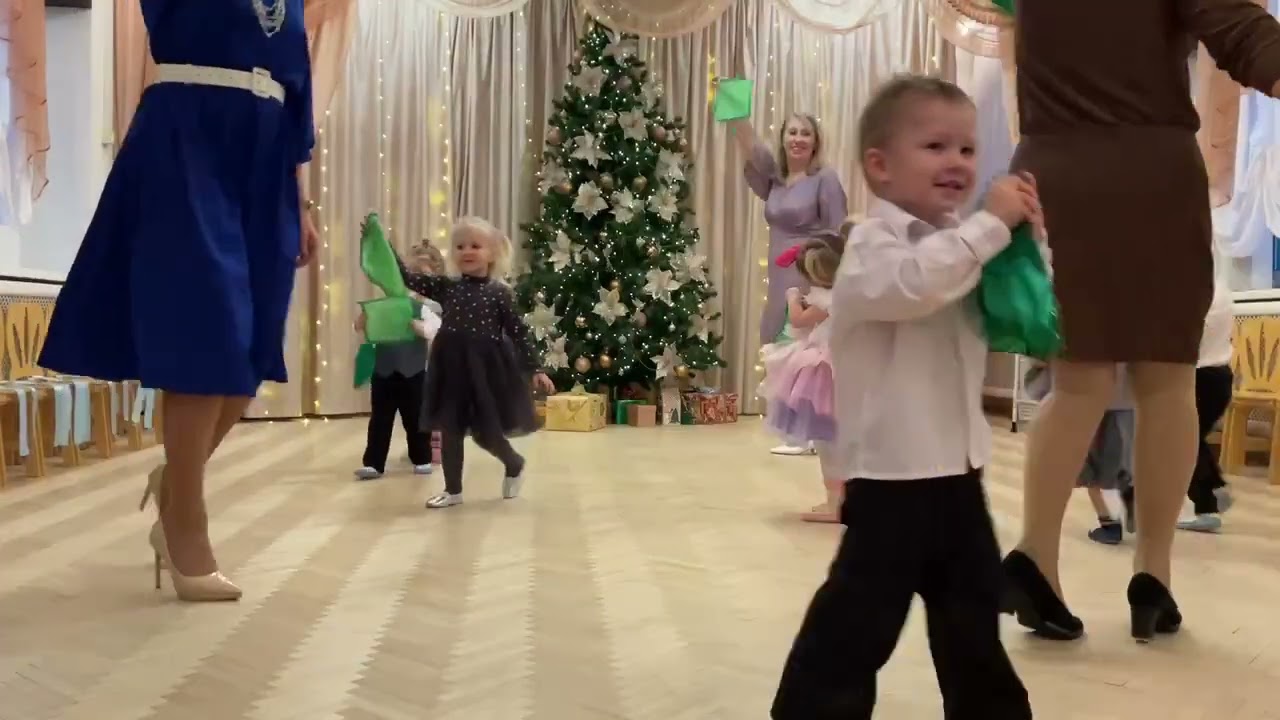 Новый год садик 14
