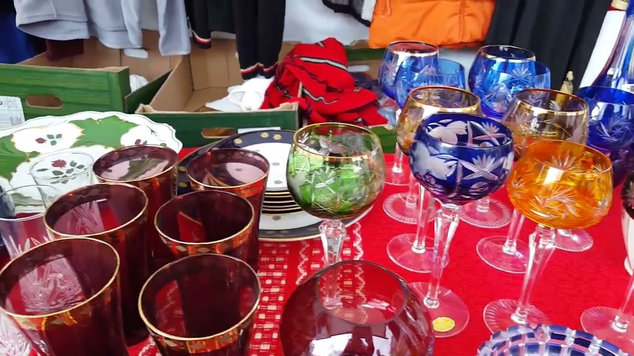 Flohmarkt am Samstag - субботняя барахолка в Берлине.