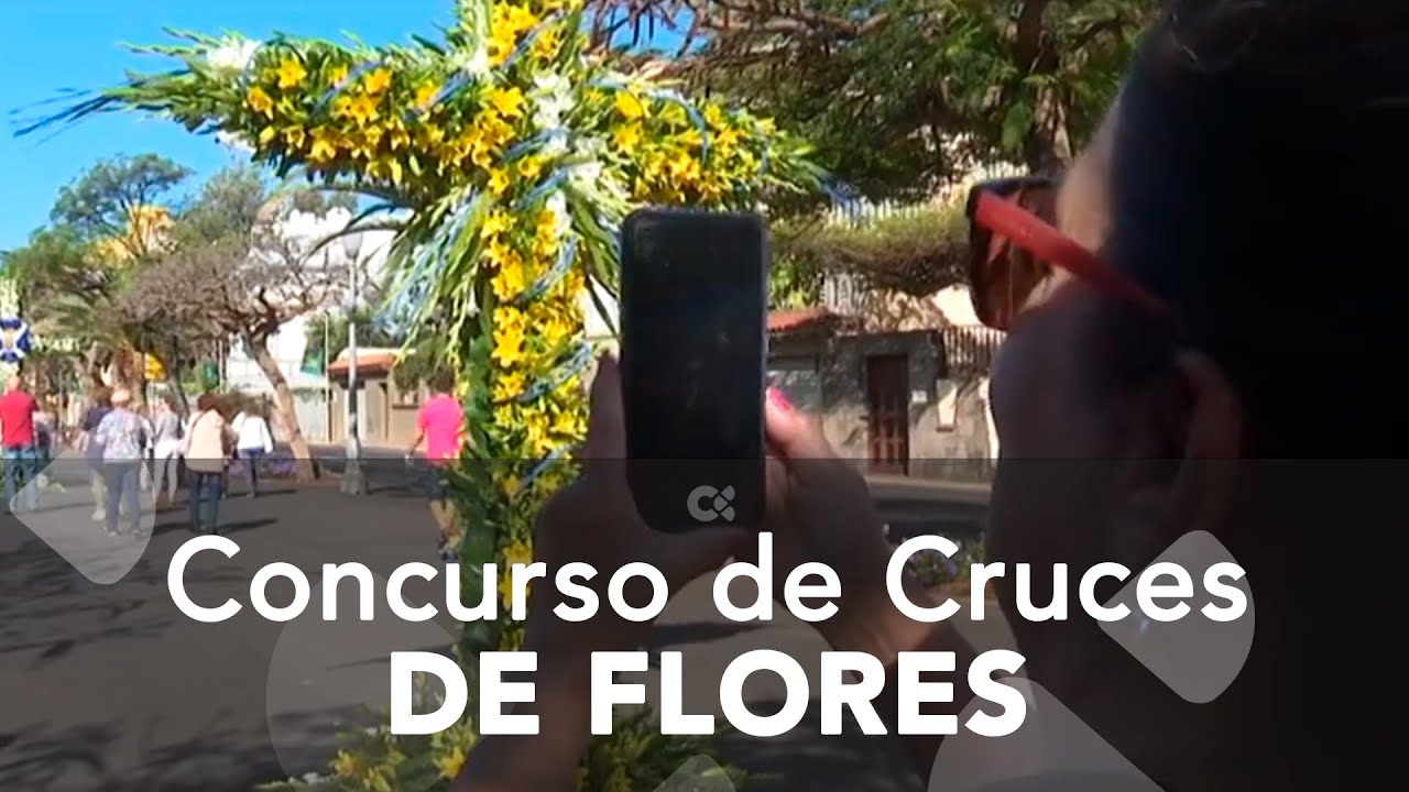 Santa Cruz de Tenerife se engalana con 62 cruces de flores para celebrar su 530 aniversario
