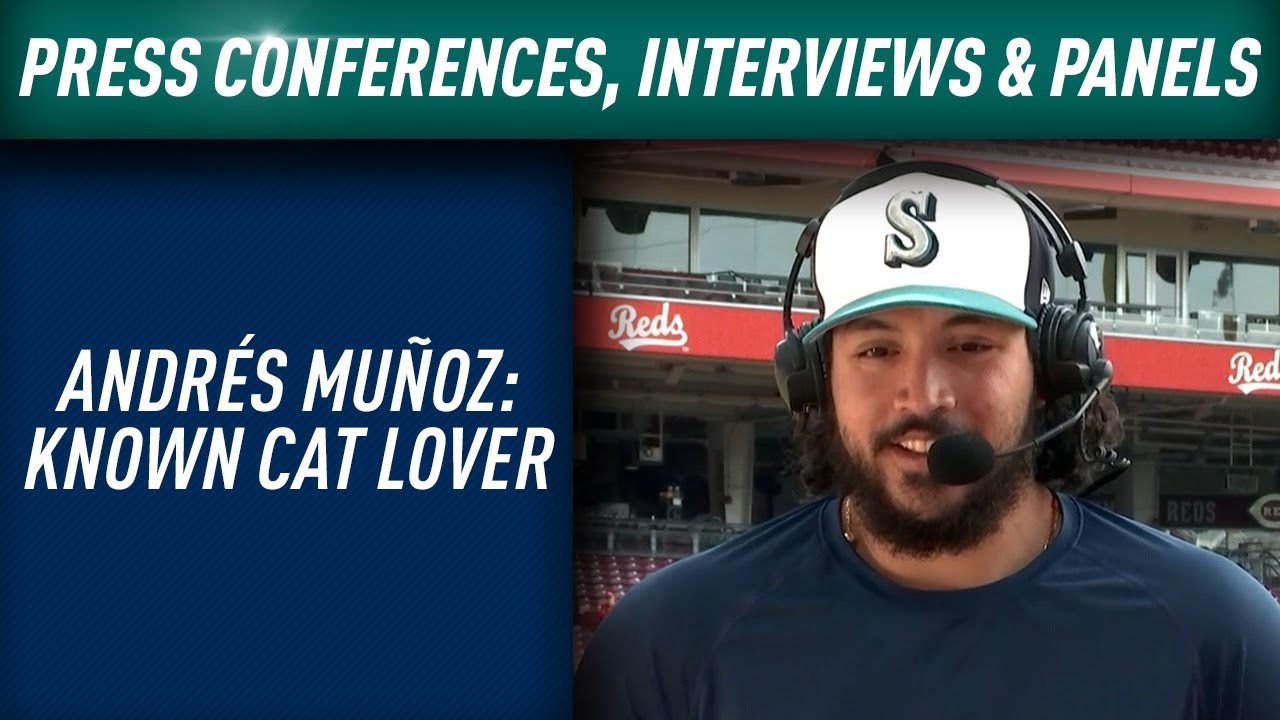 Andrés Muñoz Joins MLB Central to Chat About the Season and His Cat Matilda