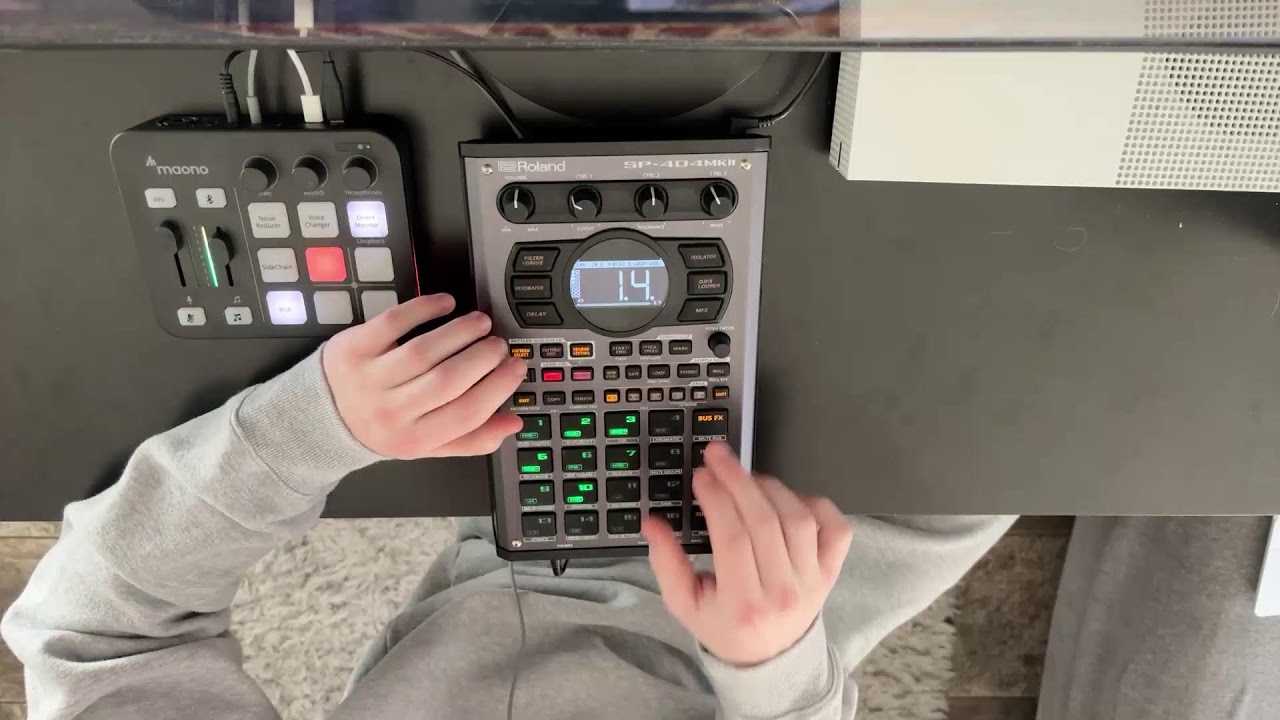 You can STILL make a beat with a FULL SOUND SAMPLE! | Livestream (SP404 MKII Beatmaking) [Unedited]