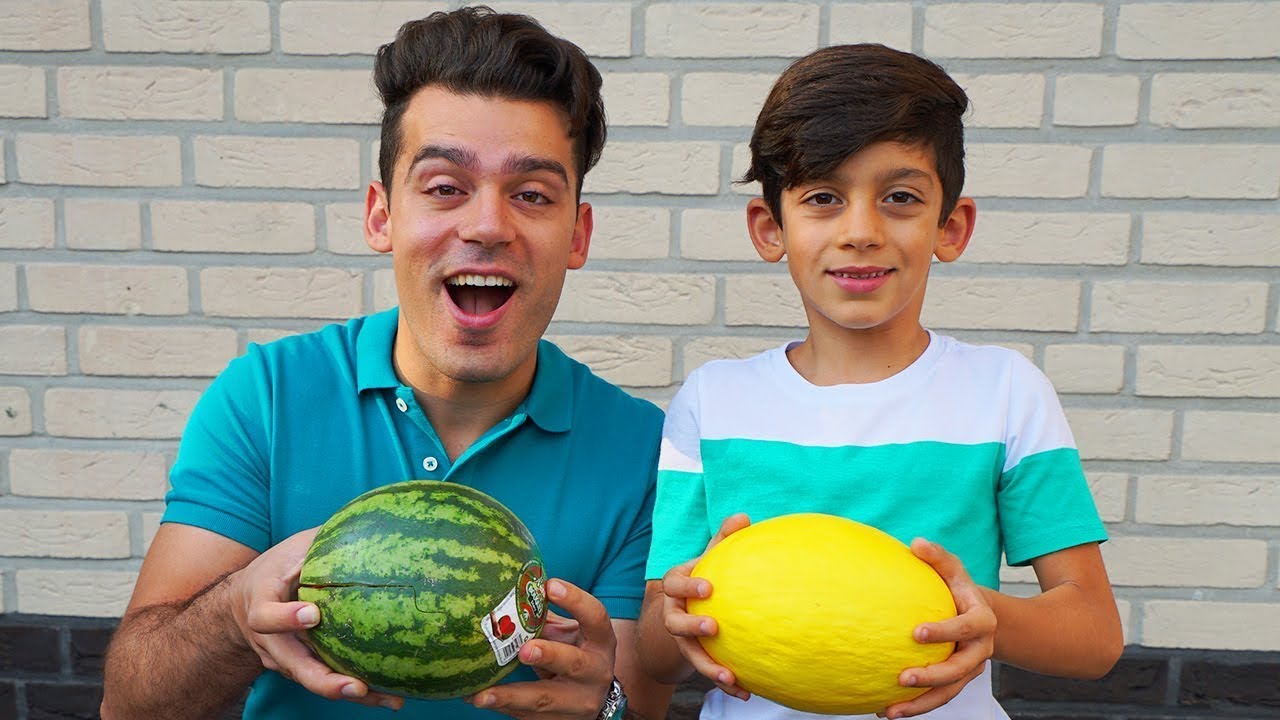 Jason y Alex juegan con juguetes | Video de colección para niños