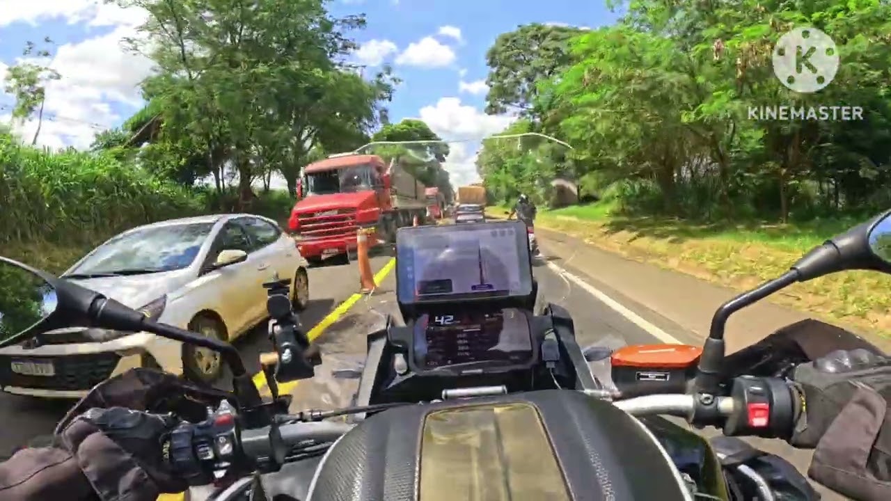 Viagem pra Santa Catarina - Parte 3 - Transbrasiliana interditada com acidente