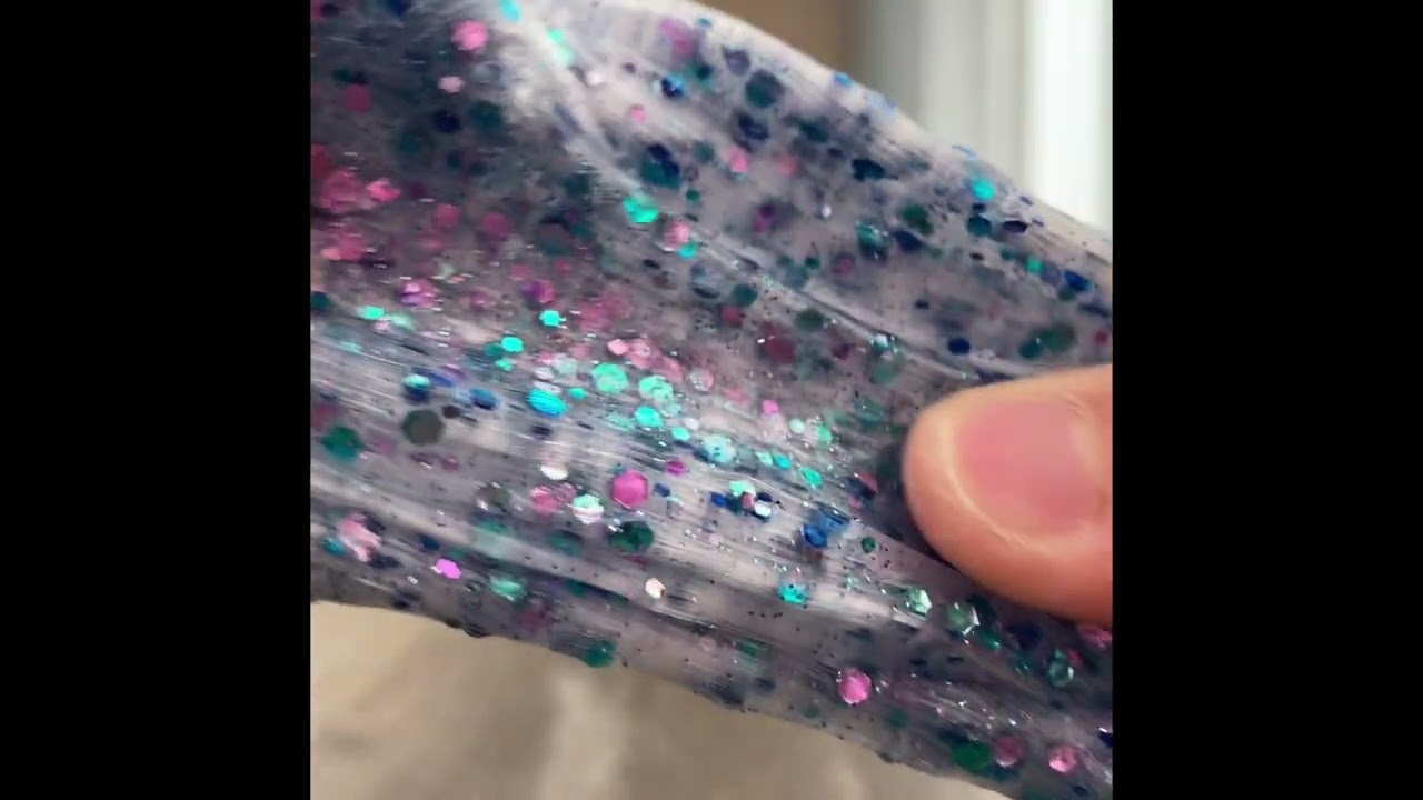 Crazy Aaron&rsquo;s Mermaid Tale Thinking Putty ASMR 