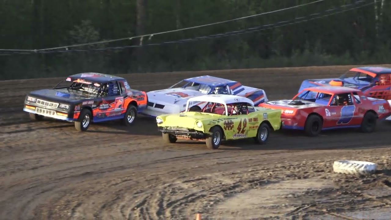 Street Stock Heat Race #1 at Mount Pleasant Speedway, Michigan on 05-13-2022!!