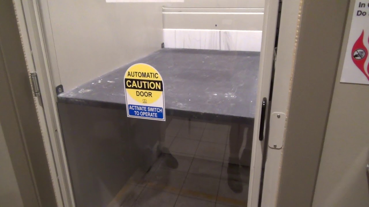 Slow Wheelchair Lift in the Minneapolis Skyway