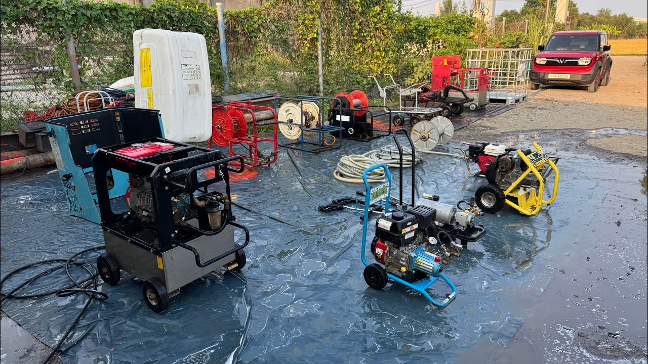 Máy rửa xe xịt thuốc tự dọn,khung sườn chế cháo (4/3/26)