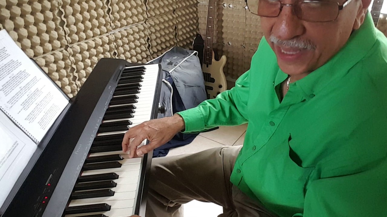 9: JUNTOS CANTANDO LA ALEGRÍA tonos - Manuel López