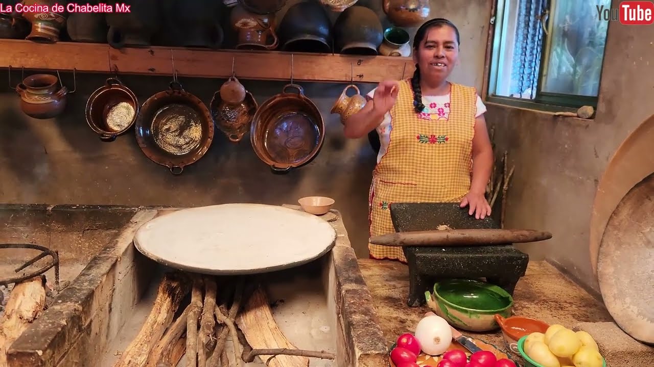 ✅️😀Asi preparo un rico bistec con papas en salsa roja  para mi familia 😀 😋 