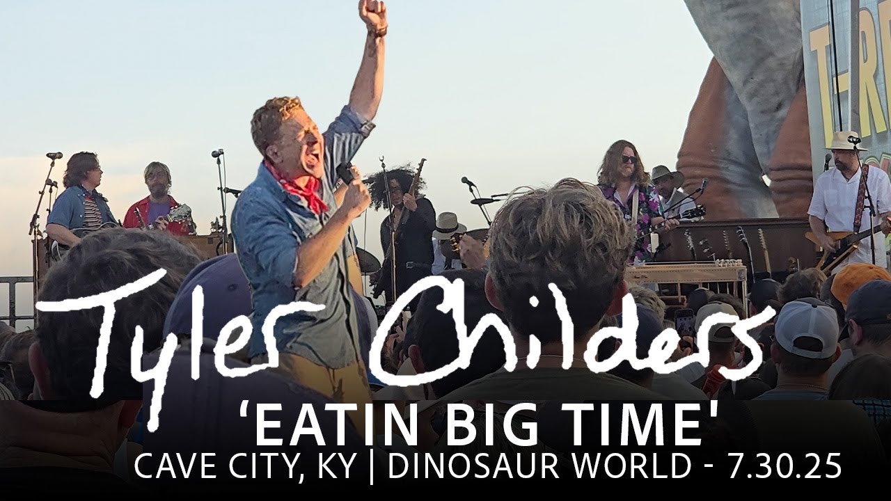 Тайлер Чайлдерс исполняет «Eatin Big Time» в Dinosaur World | Кейв-Сити, Кентукки (30 июля 2025 г.)