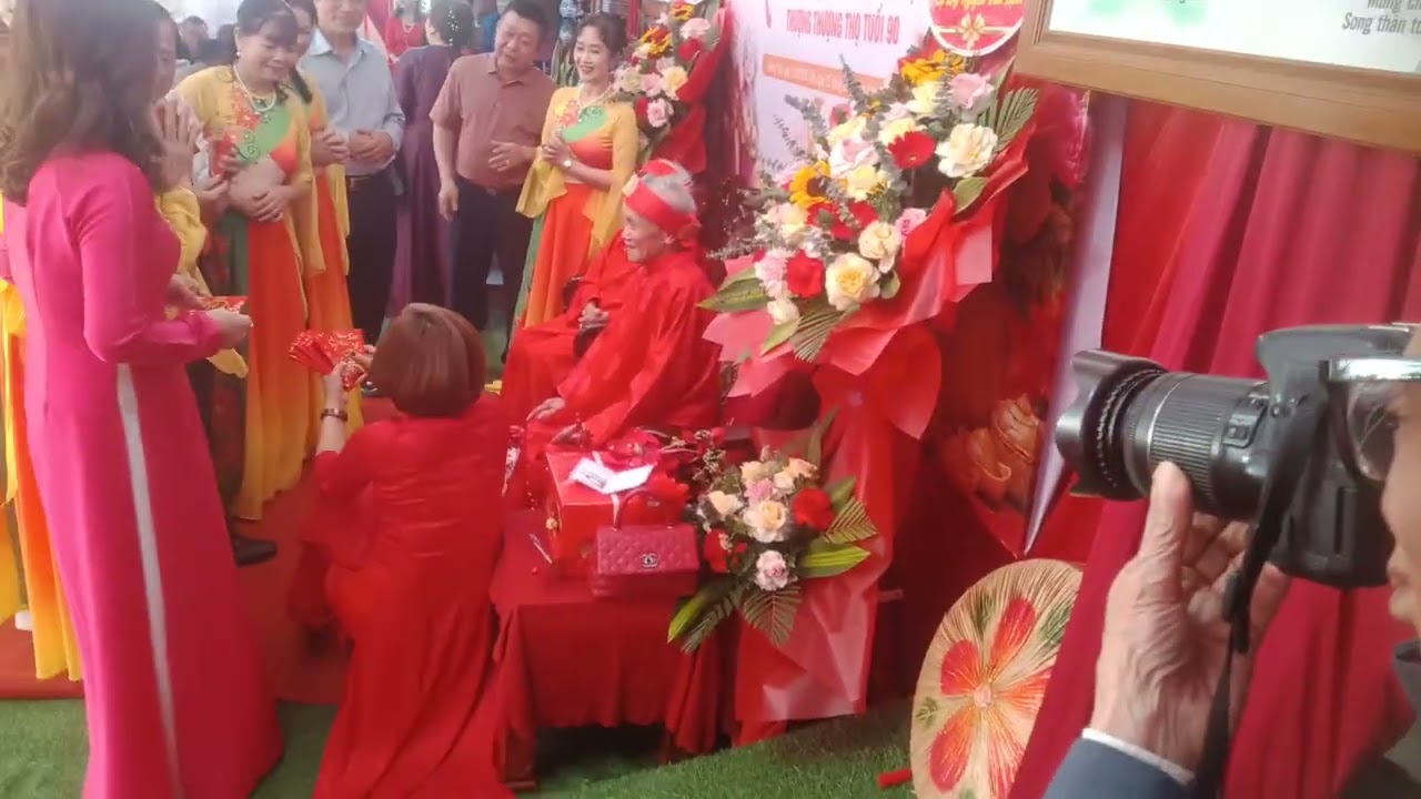 Xuân Bính Ngọ đại gia đình Minh Nghĩa tổ chức mừng thọ bố 90 tuổi 