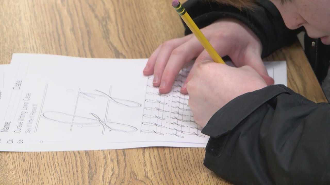 New law requires cursive in Pa. schools | 28/22 News