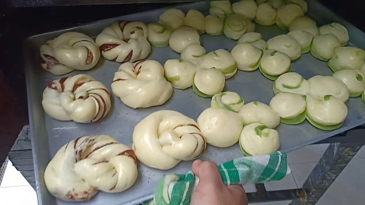 Cara manggang roti oven sangat sederhana chef Eza Jepara Indonesia