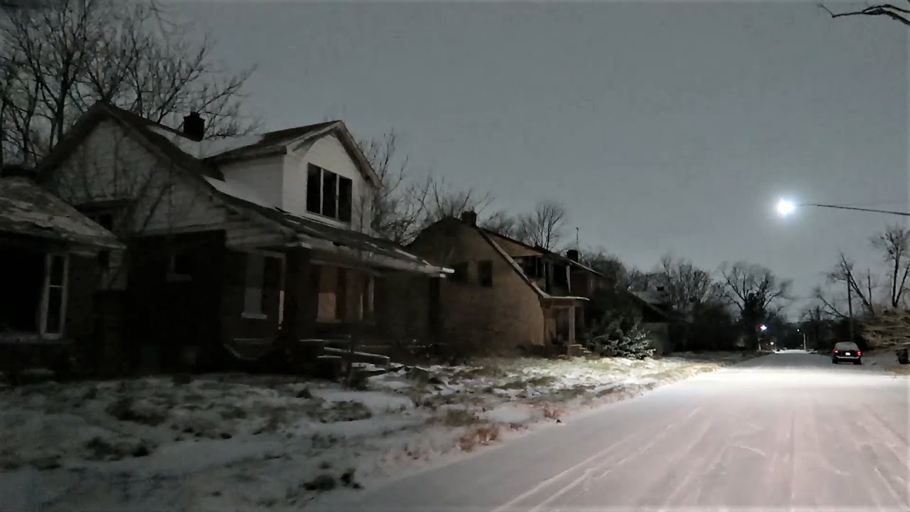 COLD SNOWY NIGHT IN DETROIT HOODS
