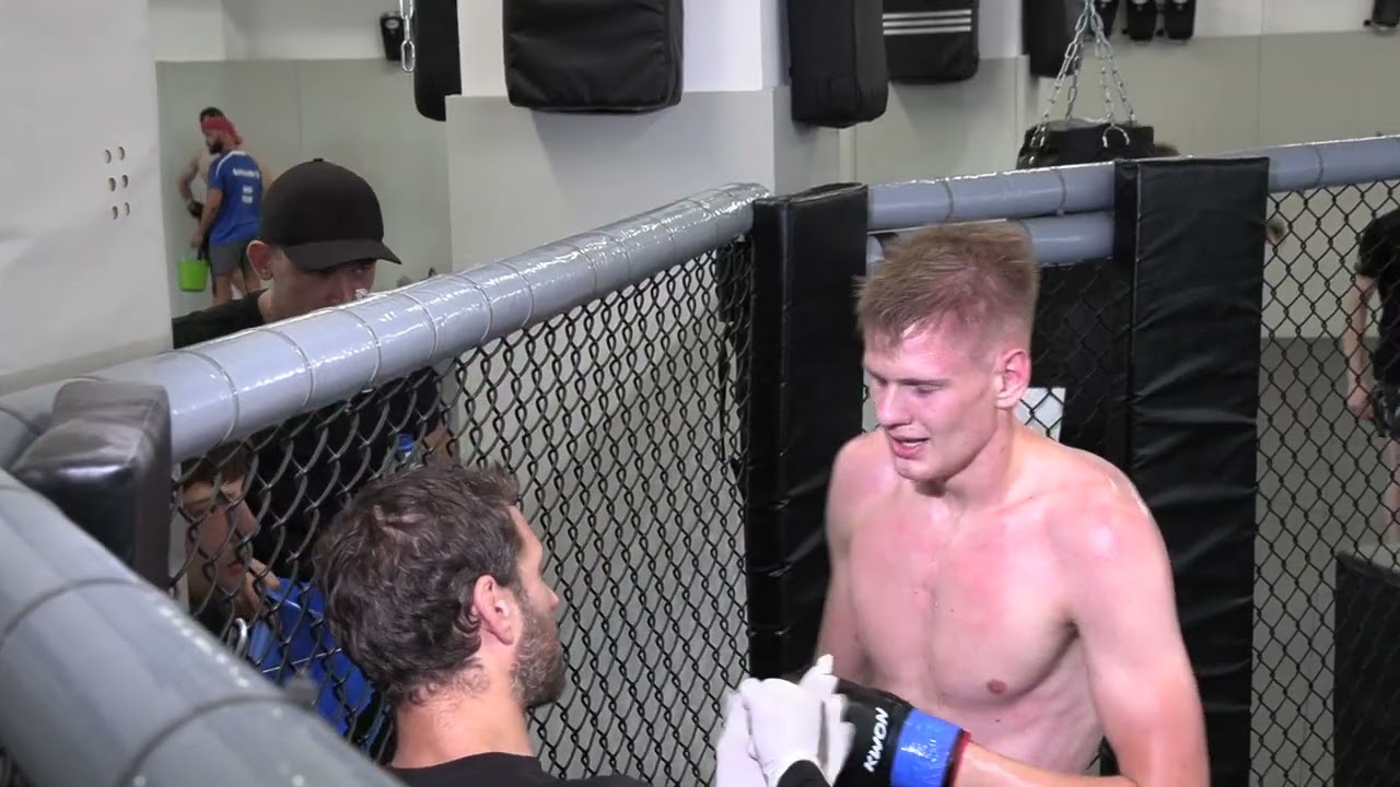 MMA Berlin Ercan Martens 79kg Eric Zernitz