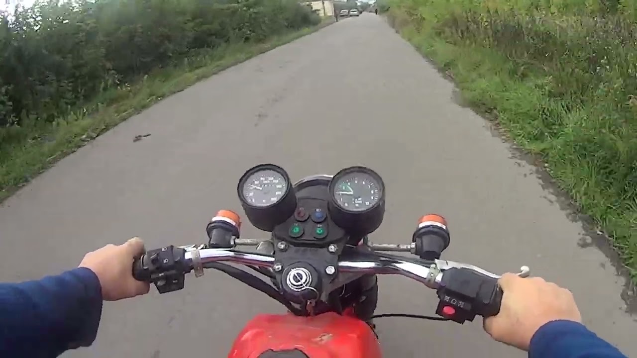 Тестовый выезд на ржавой JAWA после замены поршневой