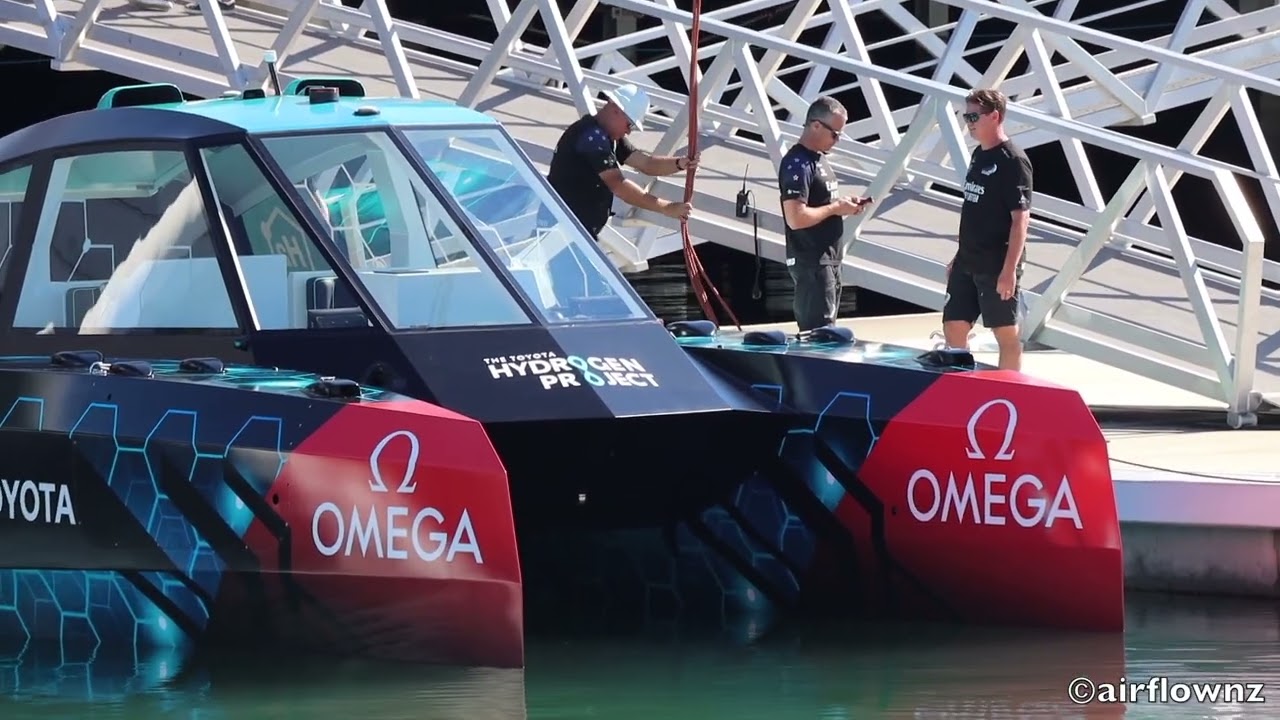 Emirates Team New Zealand Hydrogen Powered Chase Boat - 2022.