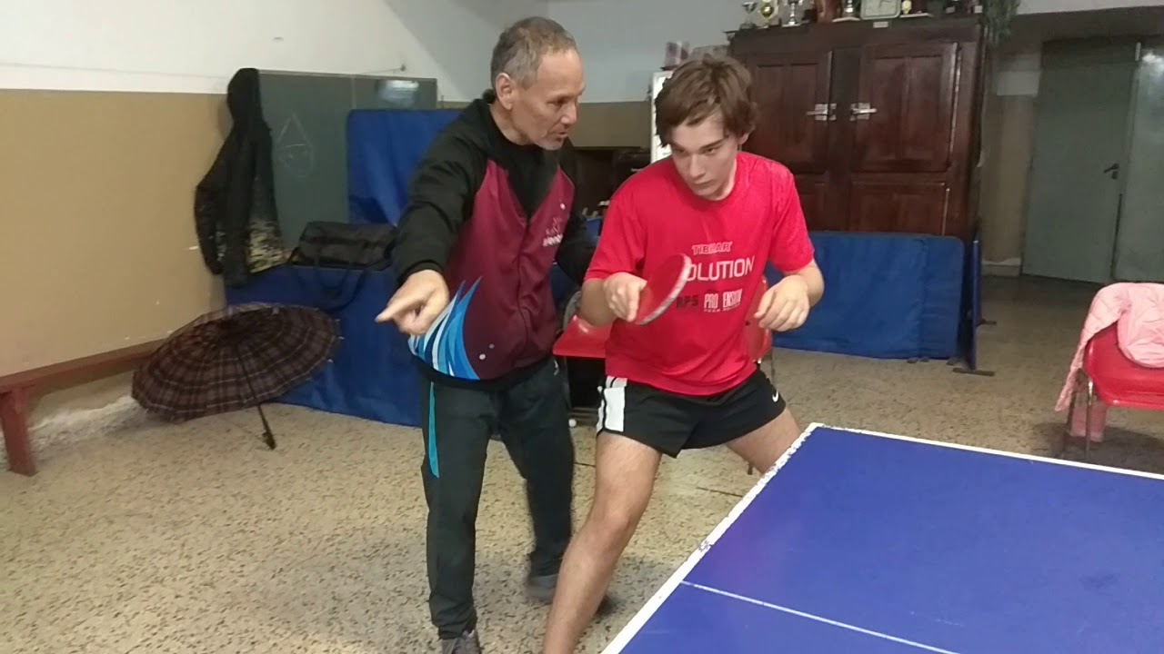 Tenis de mesa - drive cerca y lejos del cuerpo