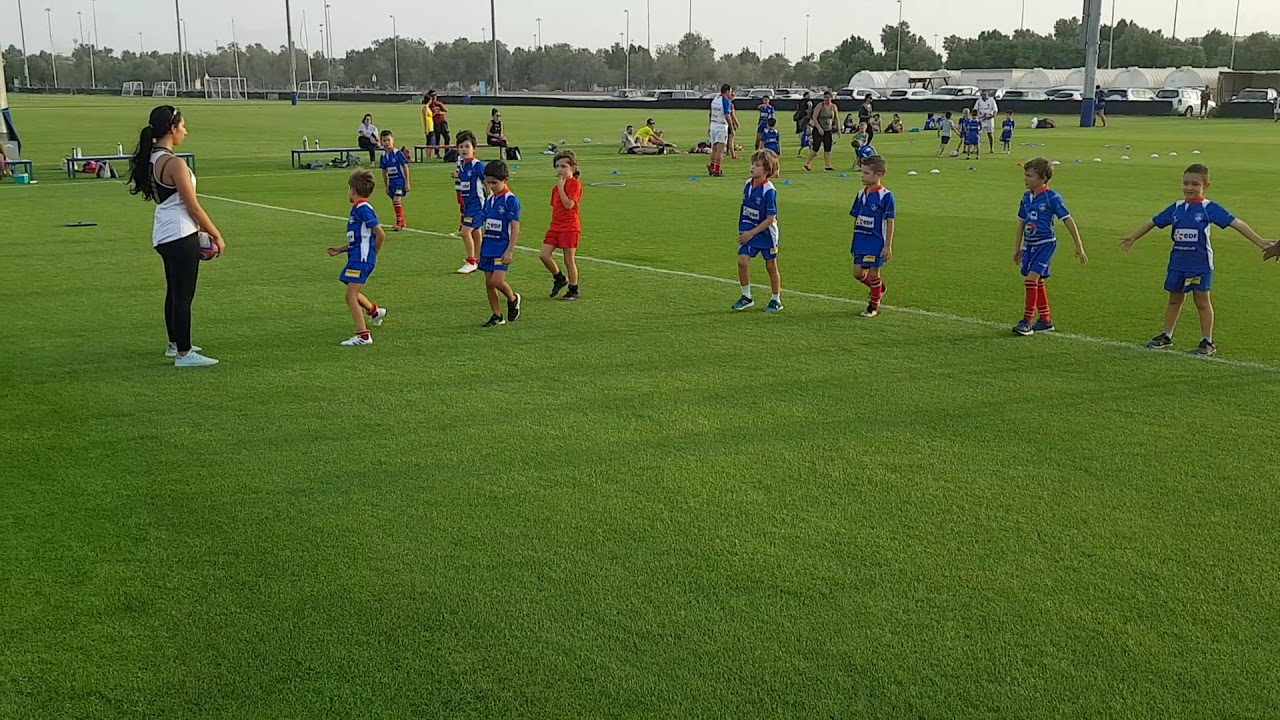 Rugby &eacute;cole exercice placements offensifs et d&eacute;fensifs
