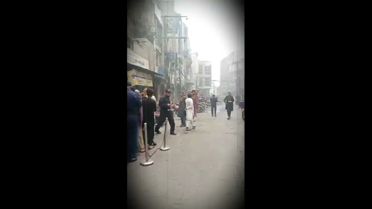 Smog & Pollution Updates: Air Crisis, Pakistan