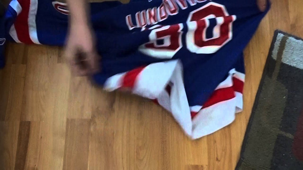 Review of NY Rangers Jersey Lundqvist