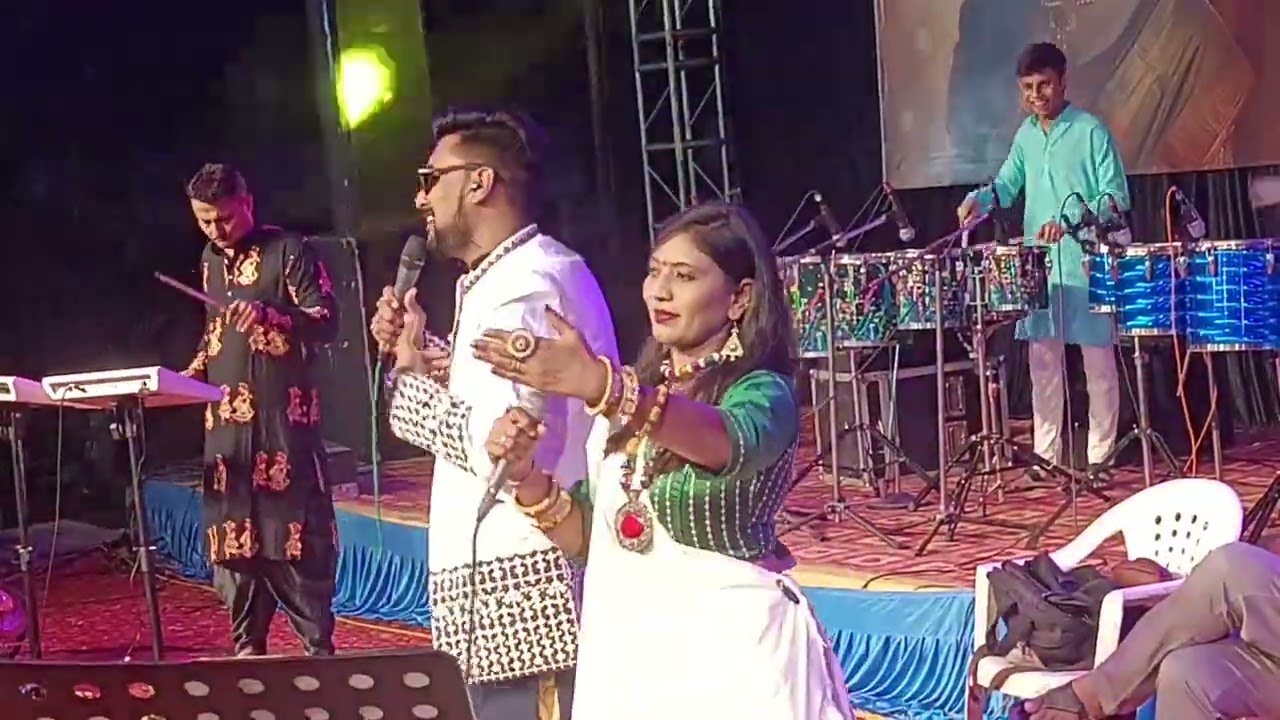 lokgayak Parul barot gujrati garba song #bhagavan  bhulo padyo